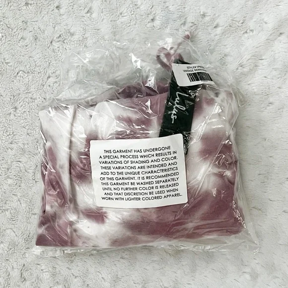 NWT- LULU’S Cozy Livin’ Vintage Berry/White Tie Dye Joggers - Picture 9 of 12